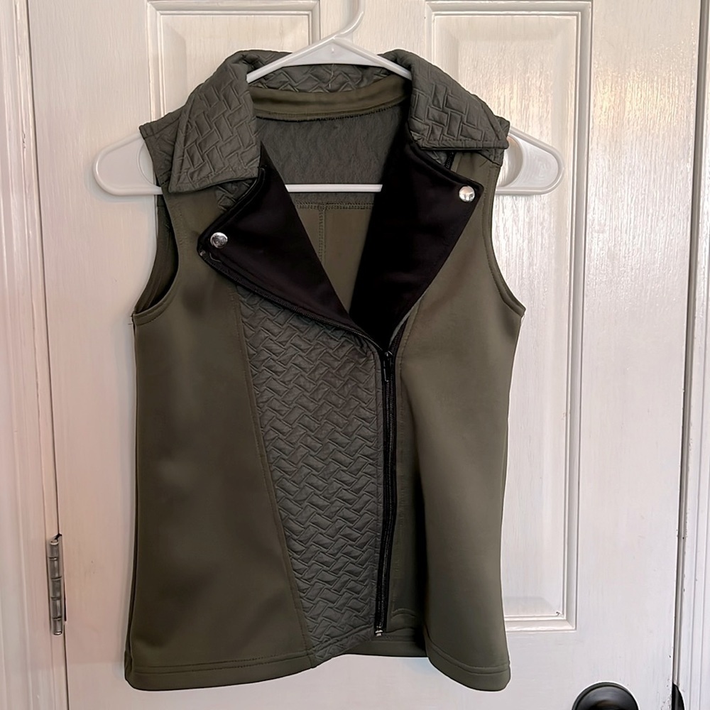 Weissman women’s large casual accent vest L